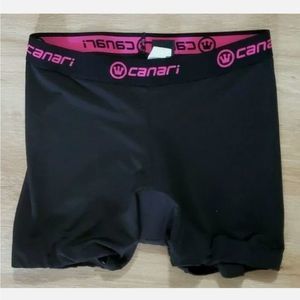 Canari Womens Shorts Size Medium Padded Black